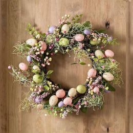 easter-decorations-decorated-with-easter-egg-garlands