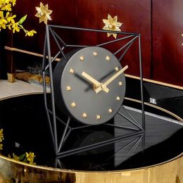 table-top-clock-in-living-room-bedroom